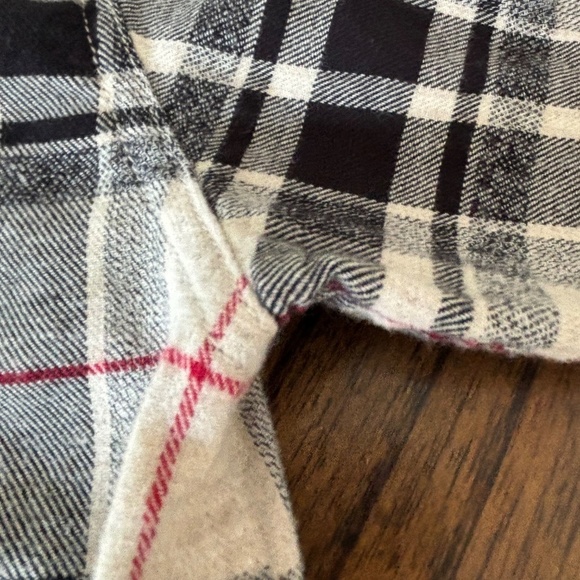 Roots plaid button down soft flannel shirt 100% Cotton size L - Picture 10 of 16